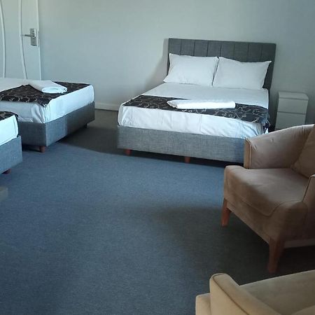 Red Flag Hotel Aksu  Екстер'єр фото