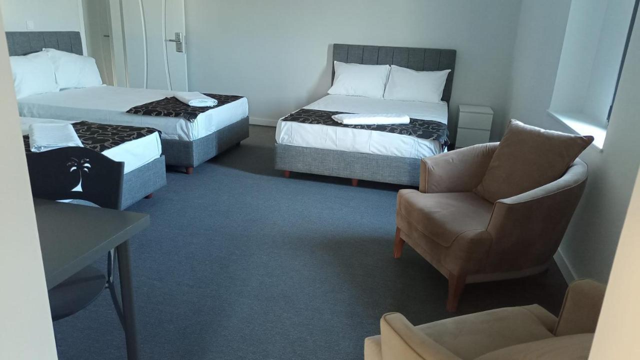 Red Flag Hotel Aksu  Екстер'єр фото