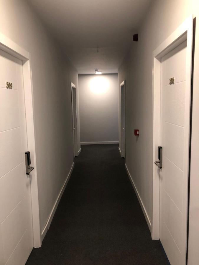 Red Flag Hotel Aksu  Екстер'єр фото